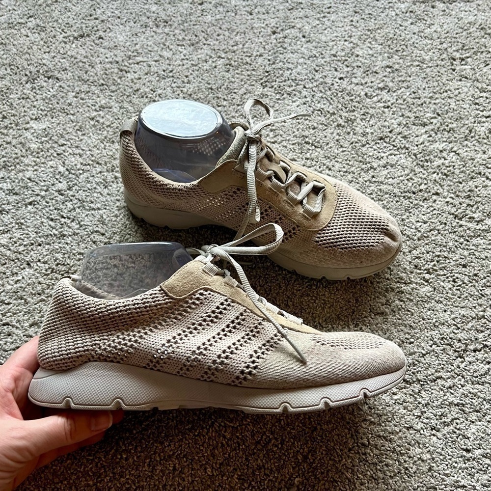 Dansko Adrianne Womens Size EU 39 Sneakers Shoes Ivory Cream Washed Knit